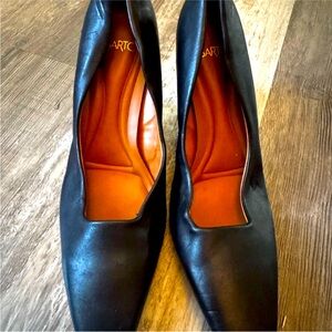 SARTO By Franco Sarto Black Leather Heels